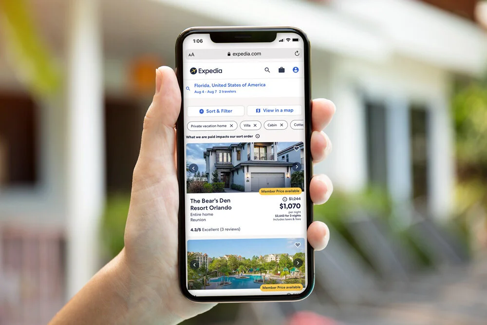 Expedia mobile phone search for hotel